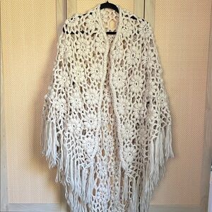 Crochet Floral Fringe Shawl